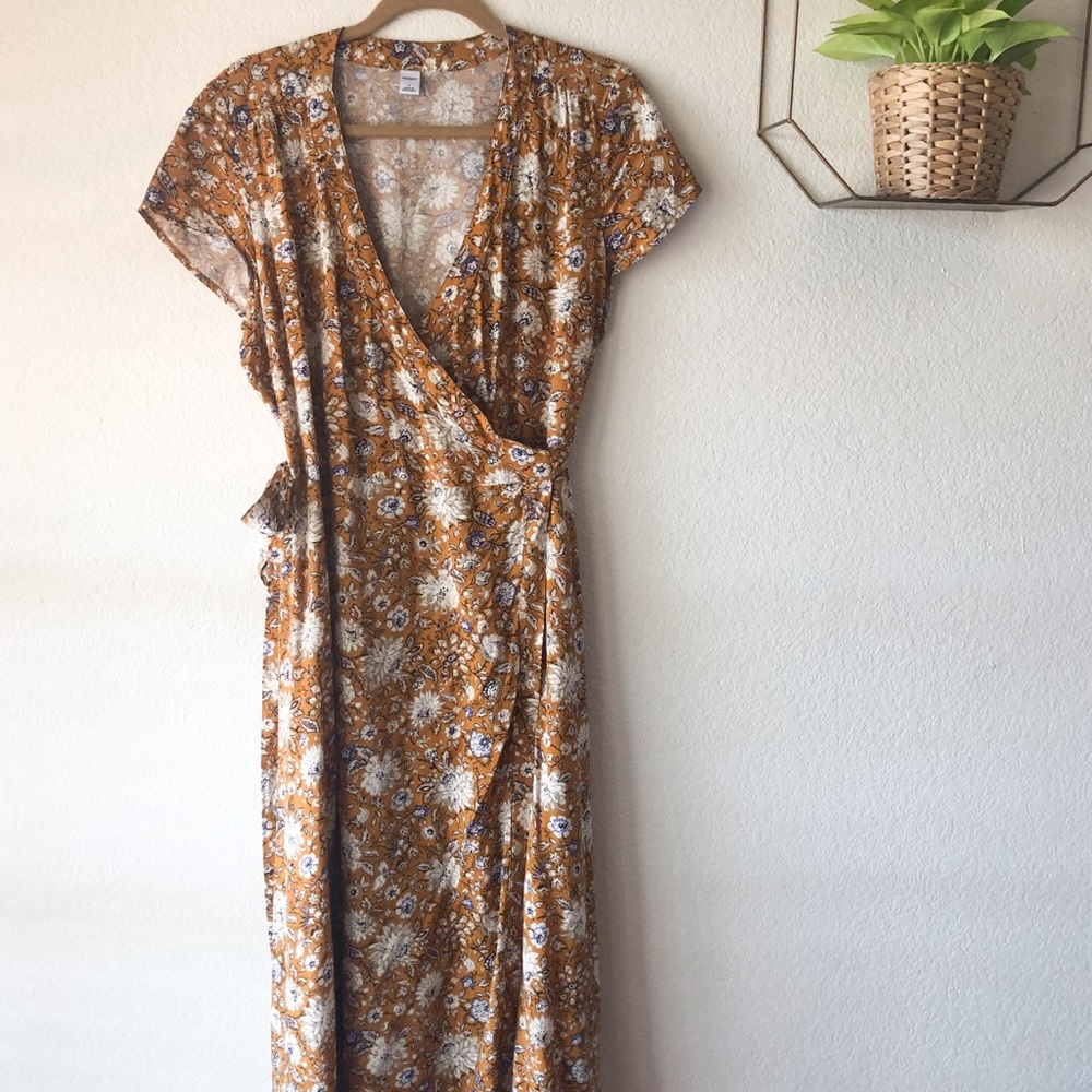 Floral wrap dress